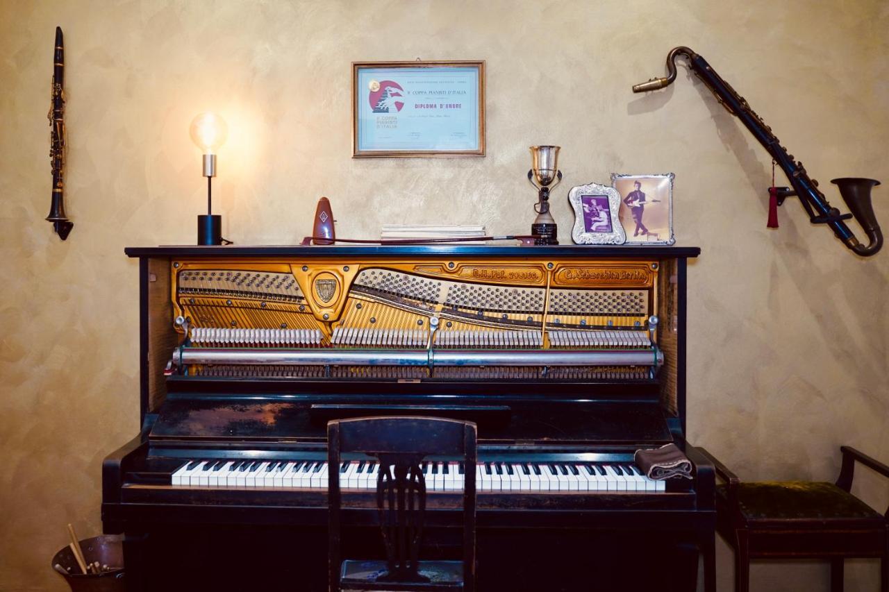 B&B Arts And Music 安科纳 外观 照片
